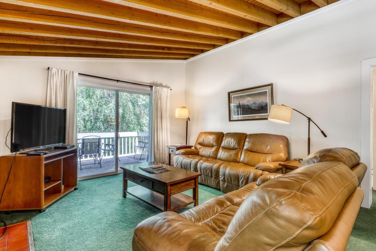 Single Level Ranch In Elkhorn * Sun Valley