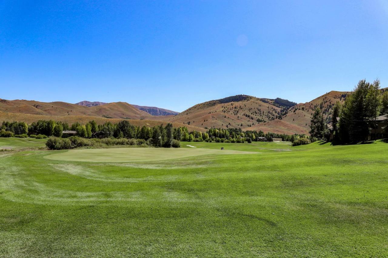 Single Level Ranch In Elkhorn Apartment Sun Valley