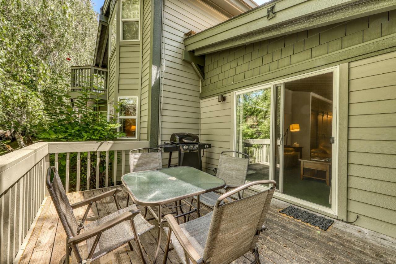 Apartment Single Level Ranch In Elkhorn Sun Valley