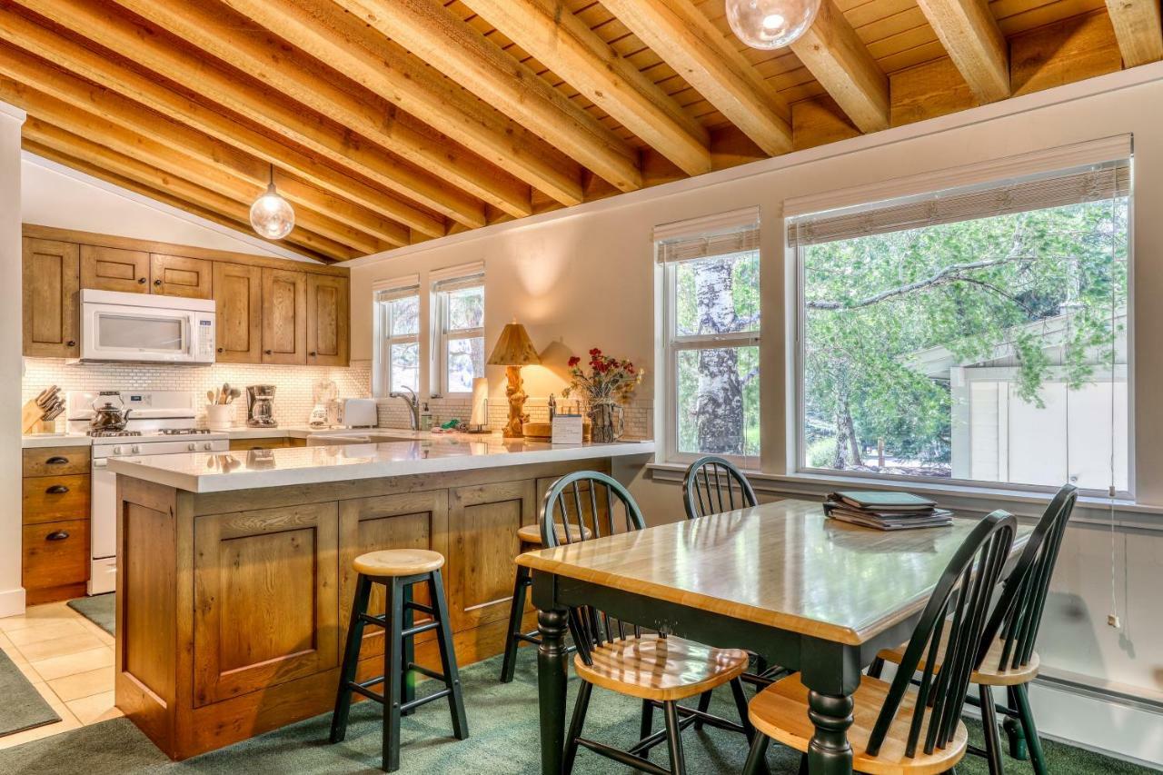 Single Level Ranch In Elkhorn * Sun Valley